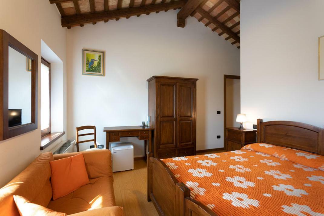 Agriturismo Il Picchio Castions di Strada Ngoại thất bức ảnh
